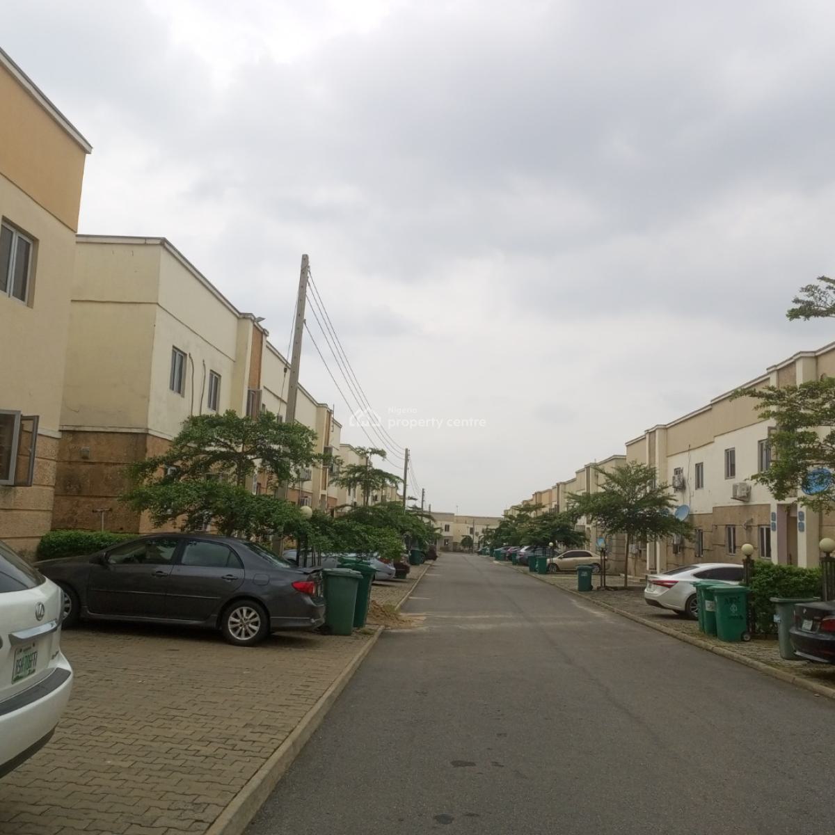 2 Bedroom Flat, Brains & Hammers City, Life Camp, Abuja, Flat / Apartment for Rent