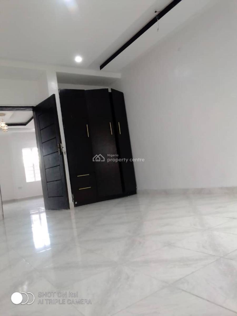 Modern 2 Bedroom Apartment, Marshy Hills Estate @ Akins, Ajah, Lagos, Flat / Apartment for Rent