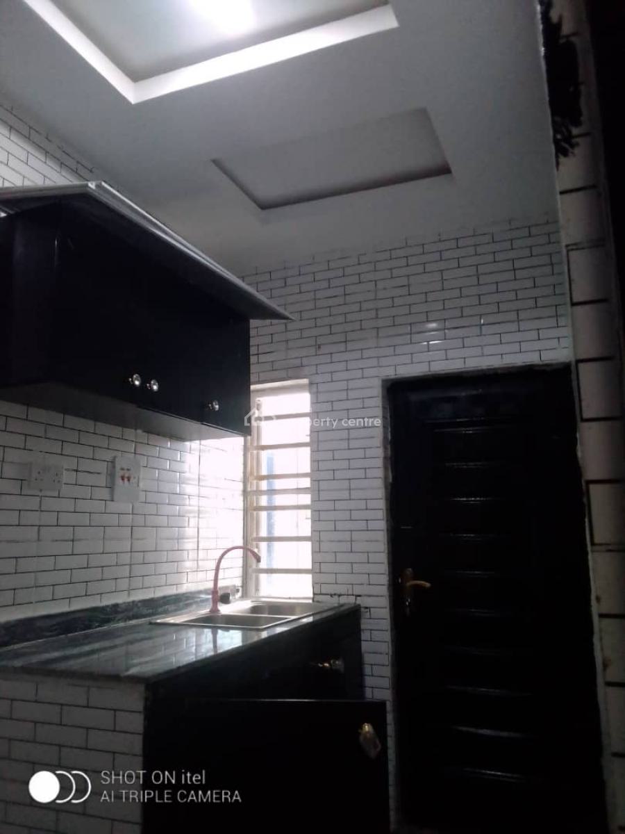 Modern 2 Bedroom Apartment, Marshy Hills Estate @ Akins, Ajah, Lagos, Flat / Apartment for Rent