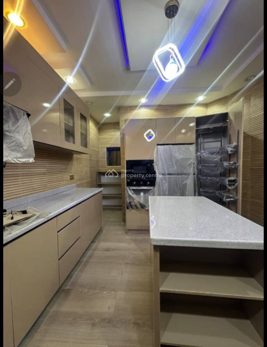 Exclusive 4 Bedroom Terrace Duplex ÷ Private Study Room, Freedom Way, Lekki Phase 1, Lekki, Lagos, Terraced Duplex for Rent