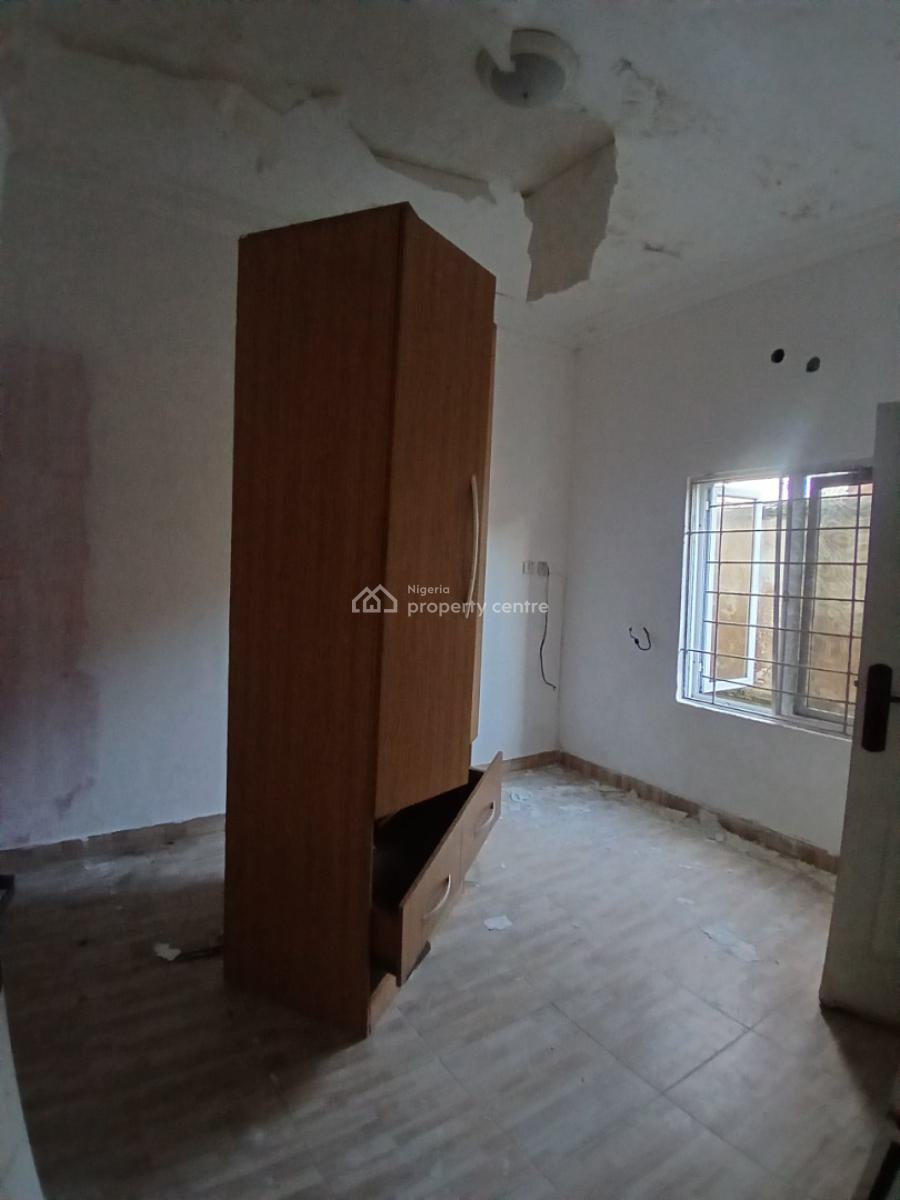 Rooms in a Shared Apartment, Gated and Secured Estate, Badore Road, Ajah, Lagos, Flat / Apartment for Rent