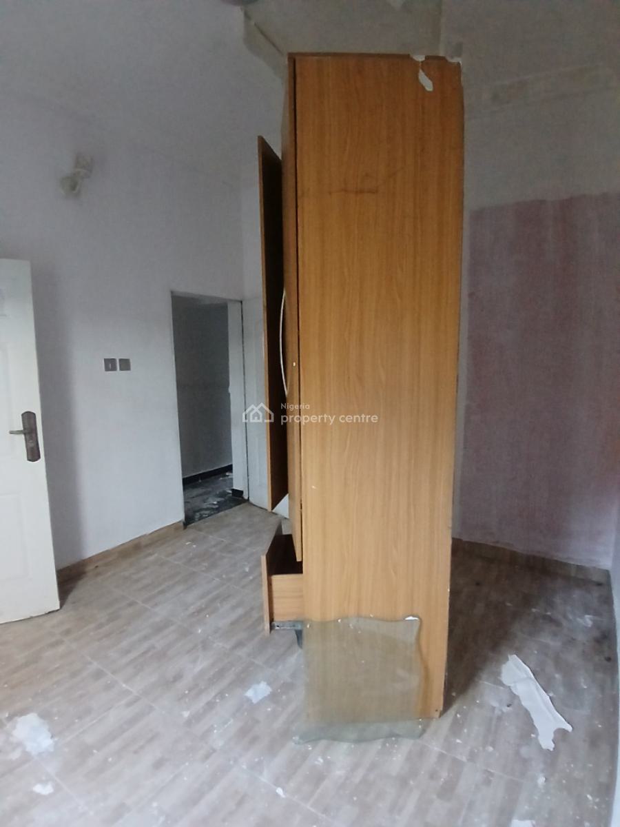 Rooms in a Shared Apartment, Gated and Secured Estate, Badore Road, Ajah, Lagos, Flat / Apartment for Rent