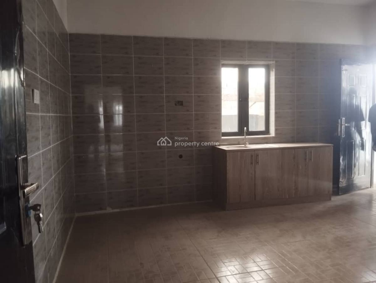 Well Built 3 Bedroom Flat with Bq, Katampe, Abuja, Flat / Apartment for Rent
