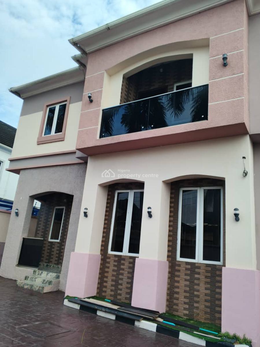 a Contemporary 5bedroom Duplex with 2-bedroom Bungalow, Magodo Gra, Gra Phase 2, Magodo, Lagos, Detached Duplex for Sale