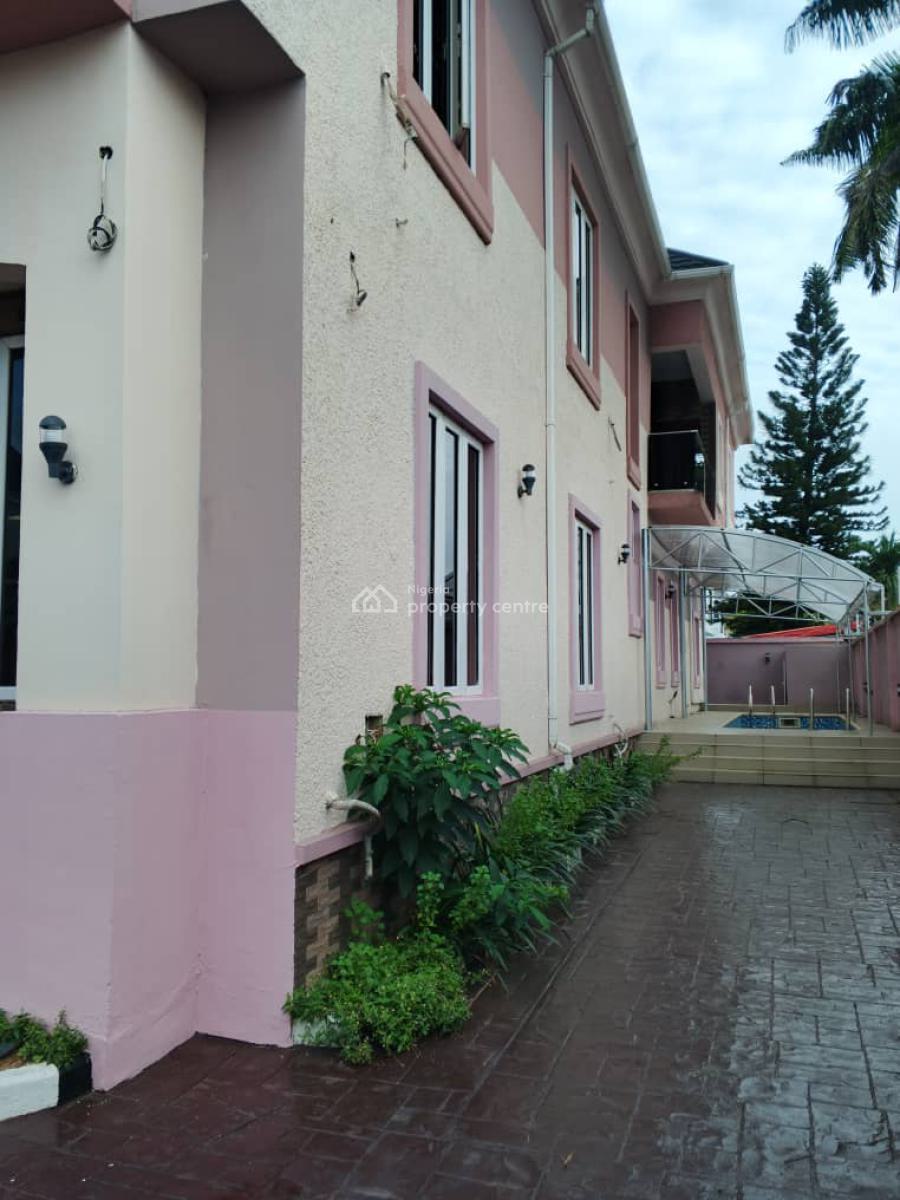 a Contemporary 5bedroom Duplex with 2-bedroom Bungalow, Magodo Gra, Gra Phase 2, Magodo, Lagos, Detached Duplex for Sale
