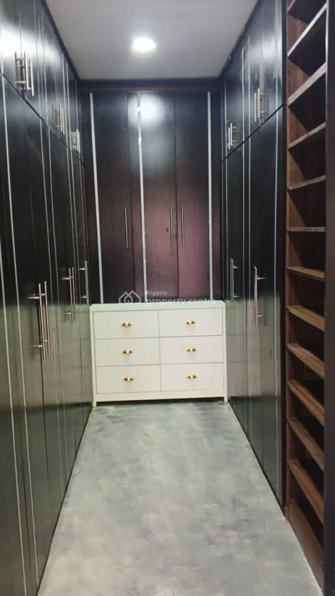 a Contemporary 5bedroom Duplex with 2-bedroom Bungalow, Magodo Gra, Gra Phase 2, Magodo, Lagos, Detached Duplex for Sale