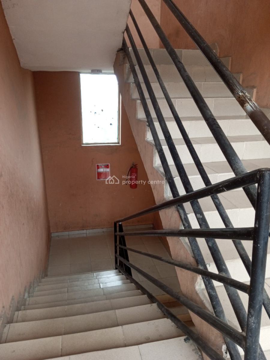 Big Shop Upstairs with Toilet, Ado, Ajah, Lagos, Shop for Rent