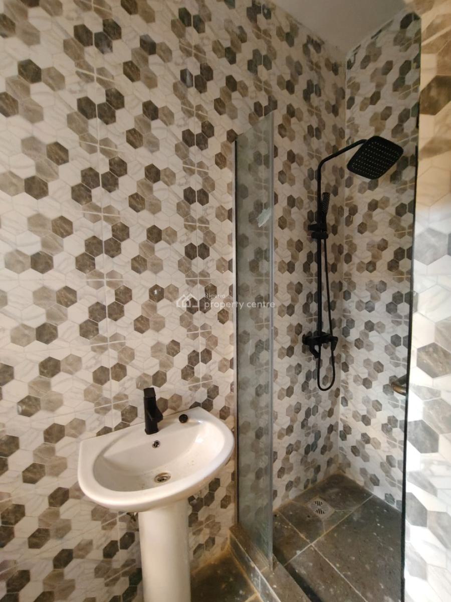 Luxury New 3 Bedrooms Apartment with Bq, Shoprite, Sangotedo, Ajah, Lagos, Flat / Apartment for Rent
