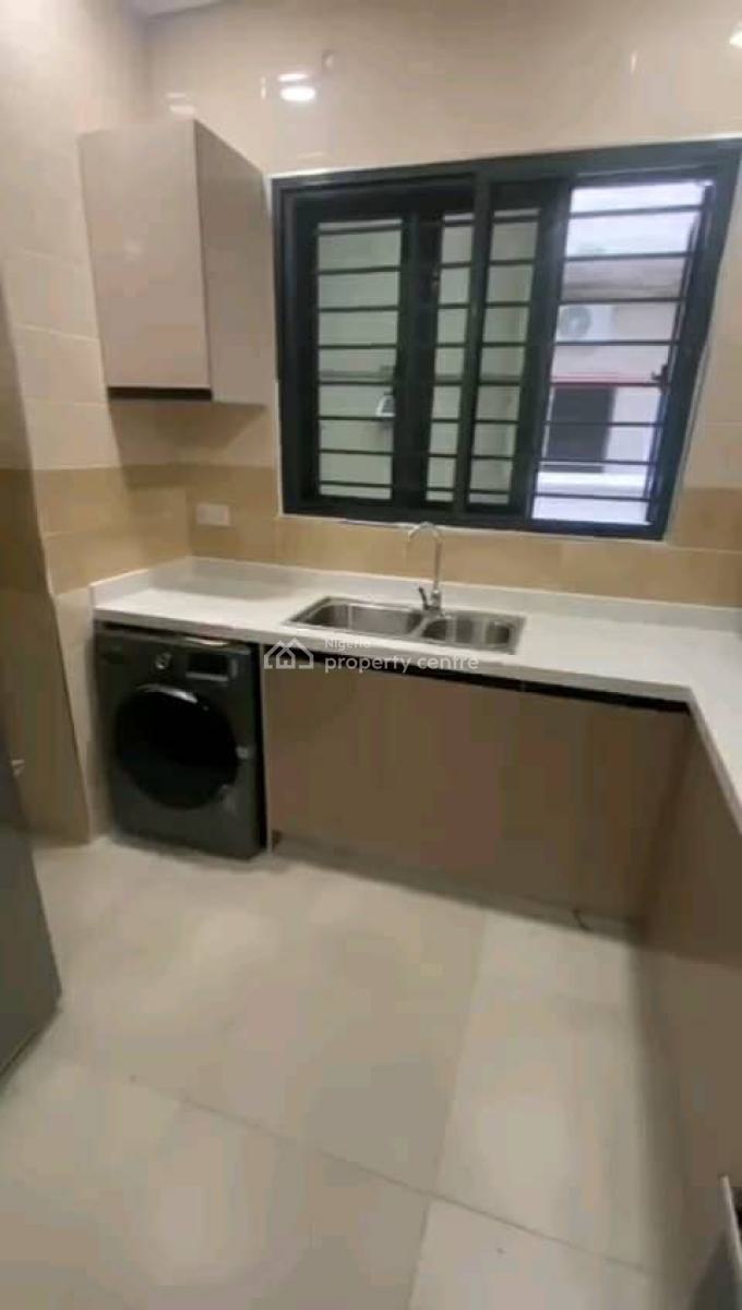 Fully Service 3bedroom Apartment with Bq at Old Ikoyi, Off Bourdillon Road, Old Ikoyi, Ikoyi, Lagos, House for Rent