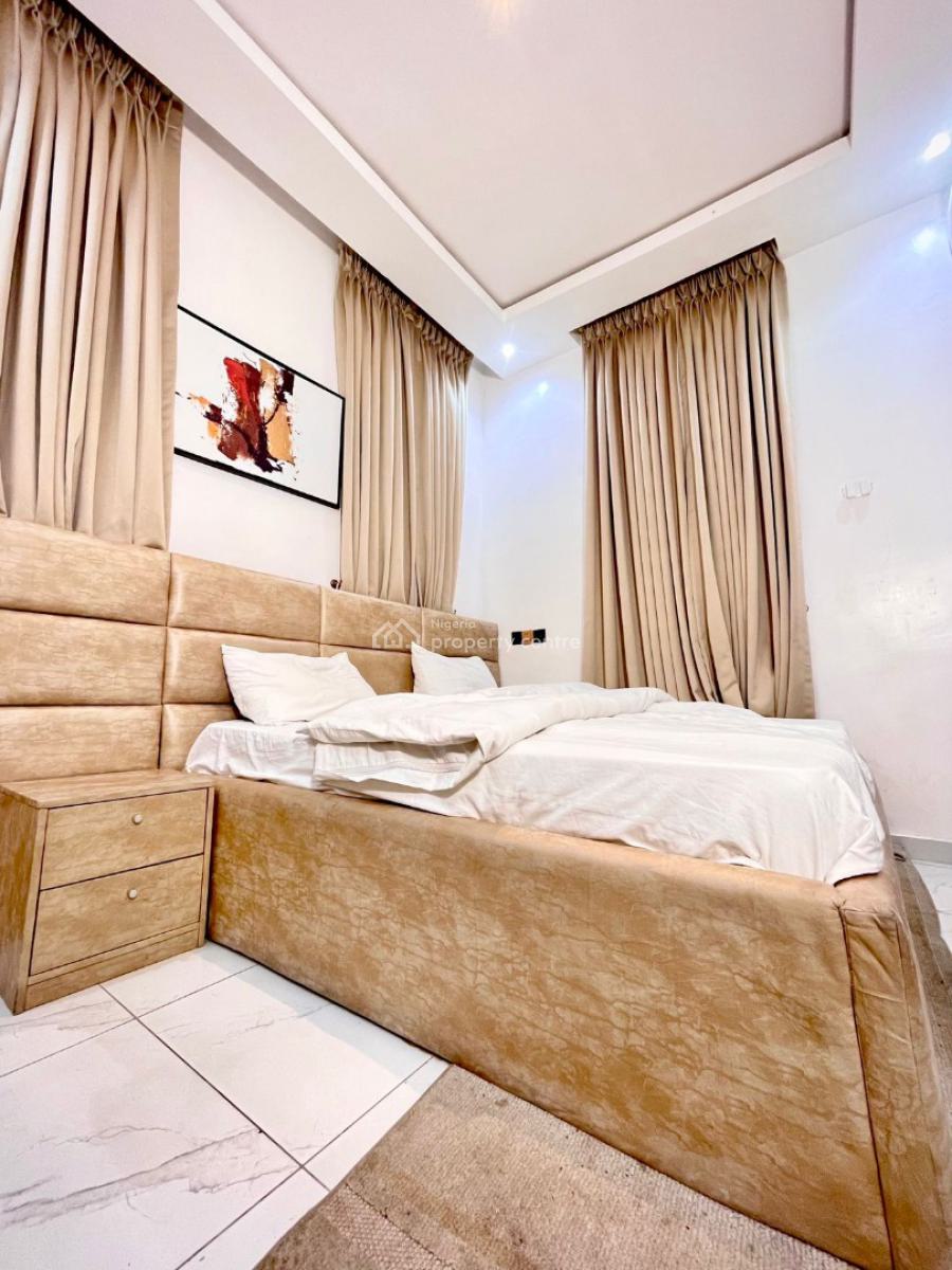 Luxury 4 Bedroom Self Compound Duplex with Snooker Board and Ps5, 3 Tari Ekpebu Close, Bayo Dahunsi Estate, Ikate Elegushi, Lekki, Lagos, House Short Let