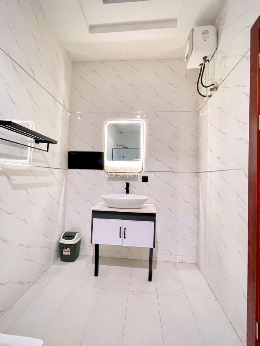 Luxury 4 Bedroom Self Compound Duplex with Snooker Board and Ps5, 3 Tari Ekpebu Close, Bayo Dahunsi Estate, Ikate Elegushi, Lekki, Lagos, House Short Let