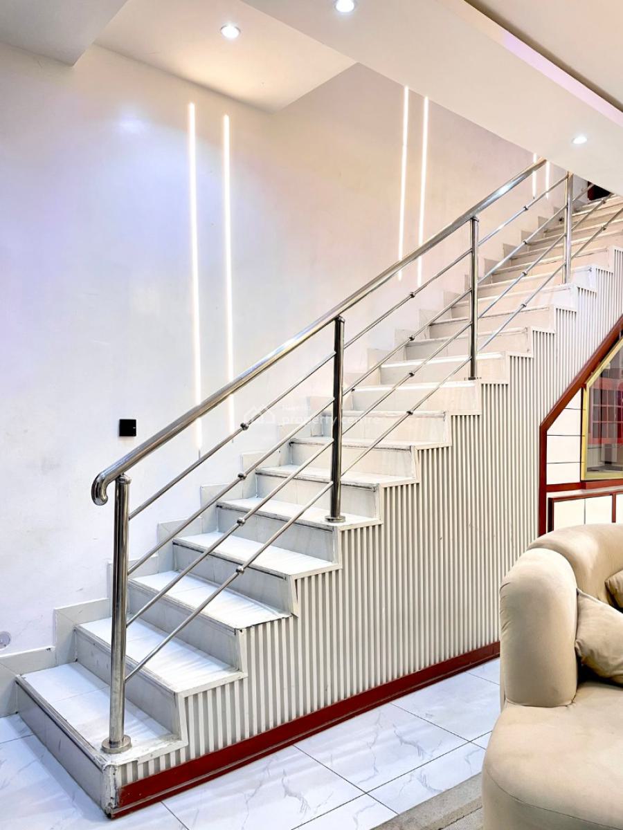 Luxury 4 Bedroom Self Compound Duplex with Snooker Board and Ps5, 3 Tari Ekpebu Close, Bayo Dahunsi Estate, Ikate Elegushi, Lekki, Lagos, House Short Let