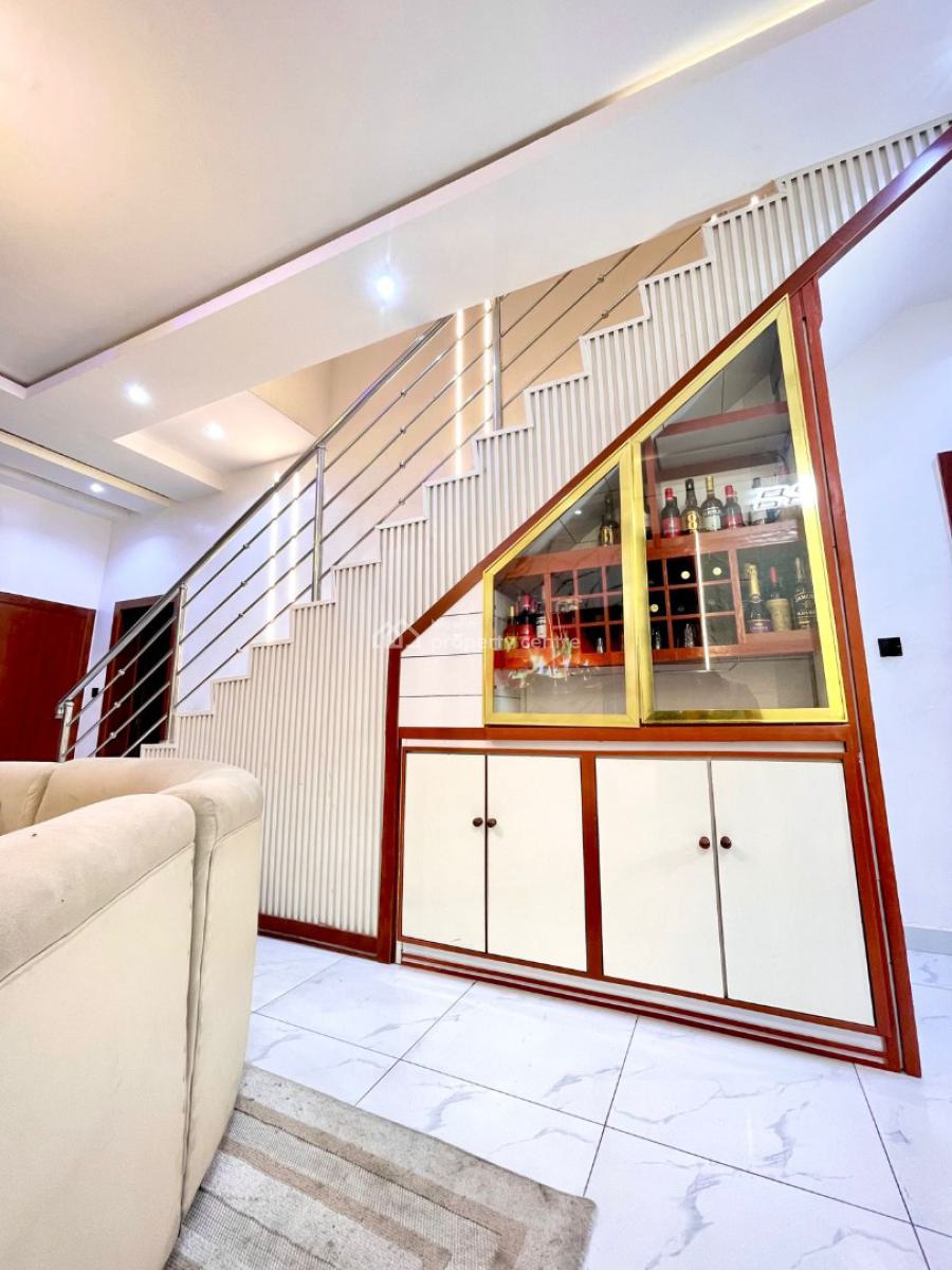Luxury 4 Bedroom Self Compound Duplex with Snooker Board and Ps5, 3 Tari Ekpebu Close, Bayo Dahunsi Estate, Ikate Elegushi, Lekki, Lagos, House Short Let