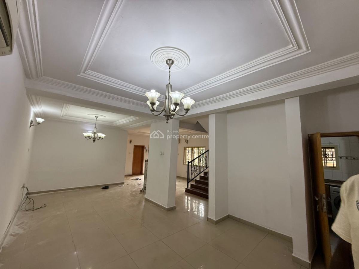 4 Bedroom Semi Detached with Bq, Wuse 2, Abuja, Semi-detached Duplex for Rent