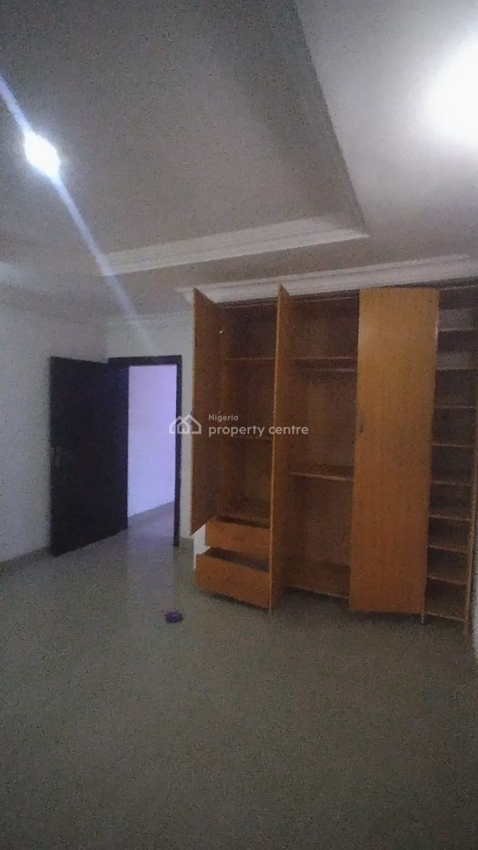 Spacious Well Built 3 Bedroom Flat with 2 Parlour, Sangotedo, Ajah, Lagos, House for Rent