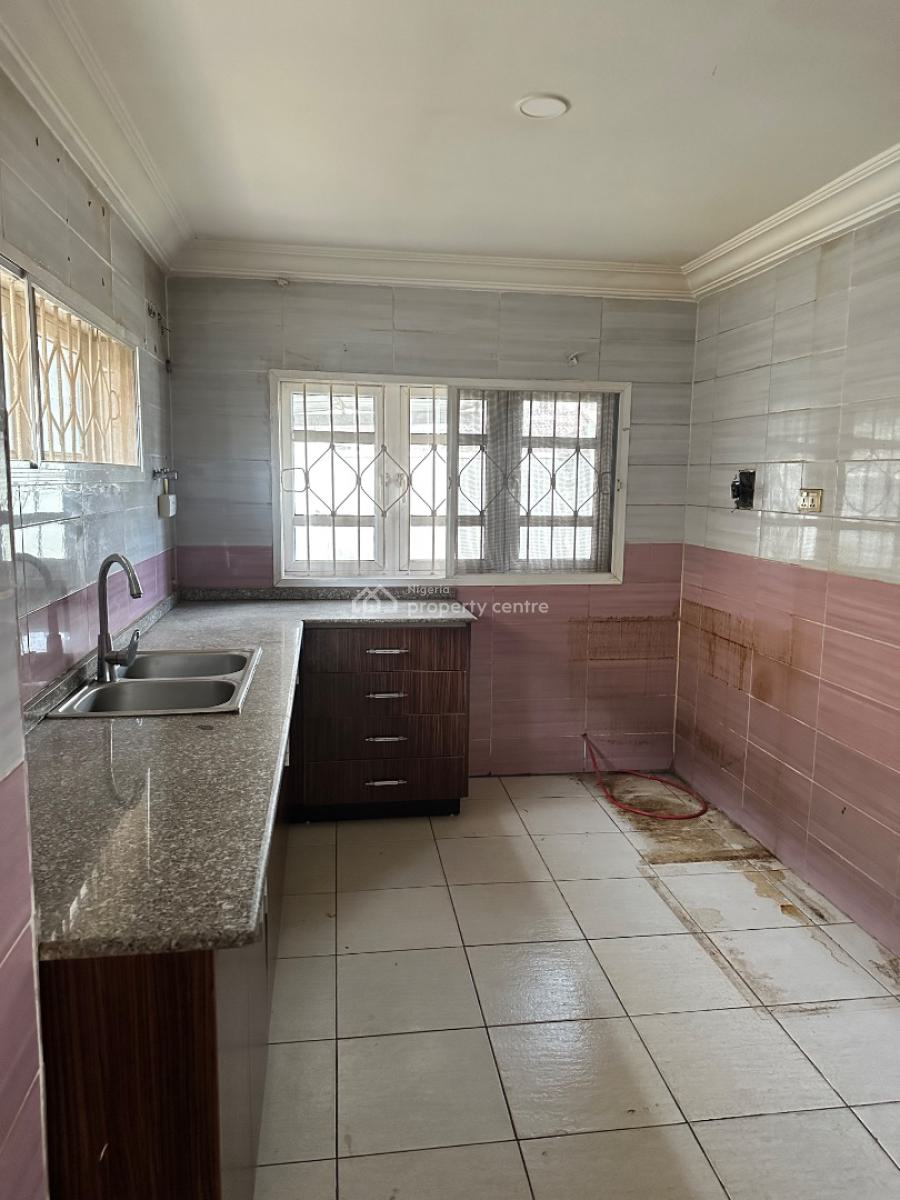 3 Bedroom Flat, Kado, Abuja, Block of Flats for Sale
