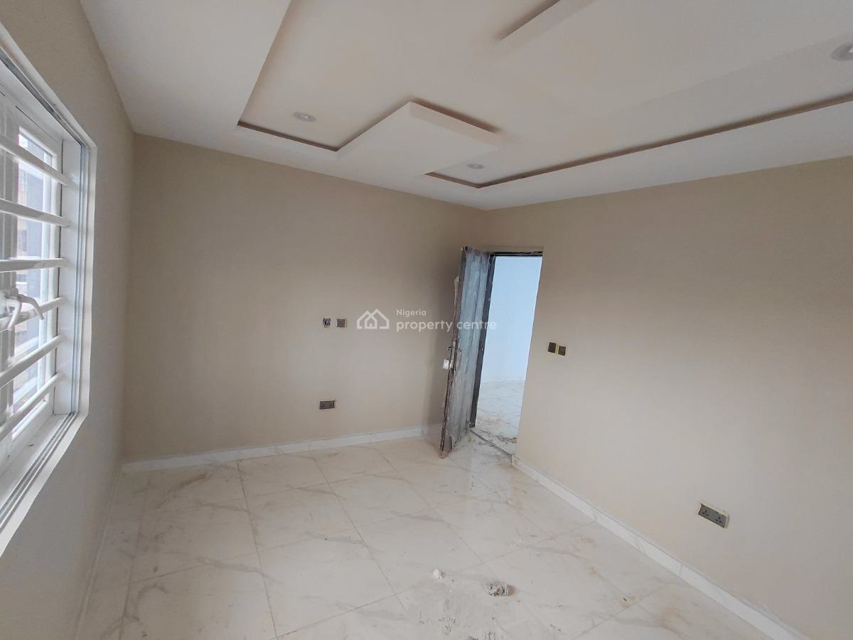 Newly Renovated Miniflat, Ogunbanwo, Ketu, Lagos, Mini Flat (room and Parlour) for Rent
