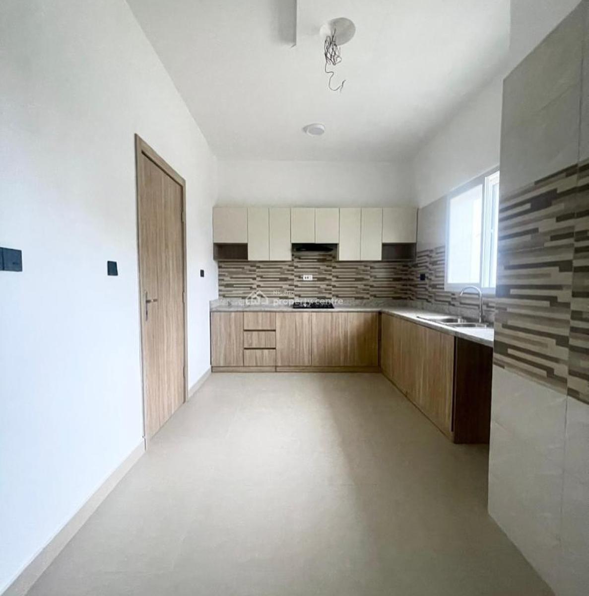 Fully Serviced 1 Bedroom Apartment, Ikota, Lekki, Lagos, Flat / Apartment for Rent
