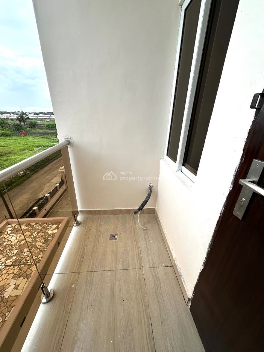 Fully Serviced Spacious 1 Bedroom Apartment + Rooftop Terrace, Ikota, Lekki, Lagos, Flat / Apartment for Rent