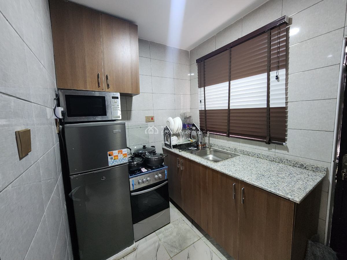 Fully Furnished Luxury 1 Bedroom Apartment, Phase 3, Kubwa, Abuja, Flat / Apartment for Rent