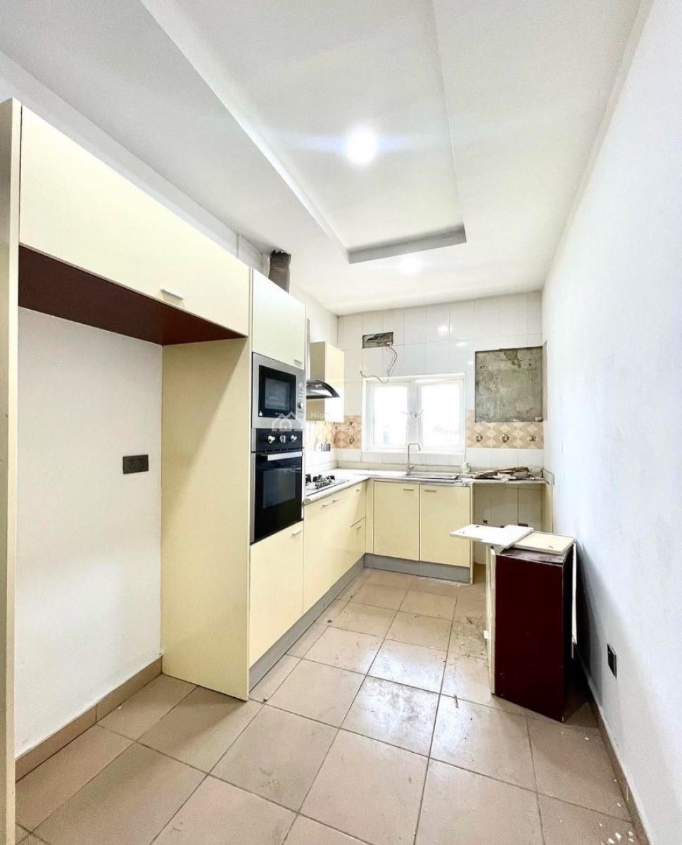 Newly Built Fully Serviced 4 Bedroom Apartment with Bq (3rd Floors), Osapa, Lekki, Lagos, Flat / Apartment for Rent