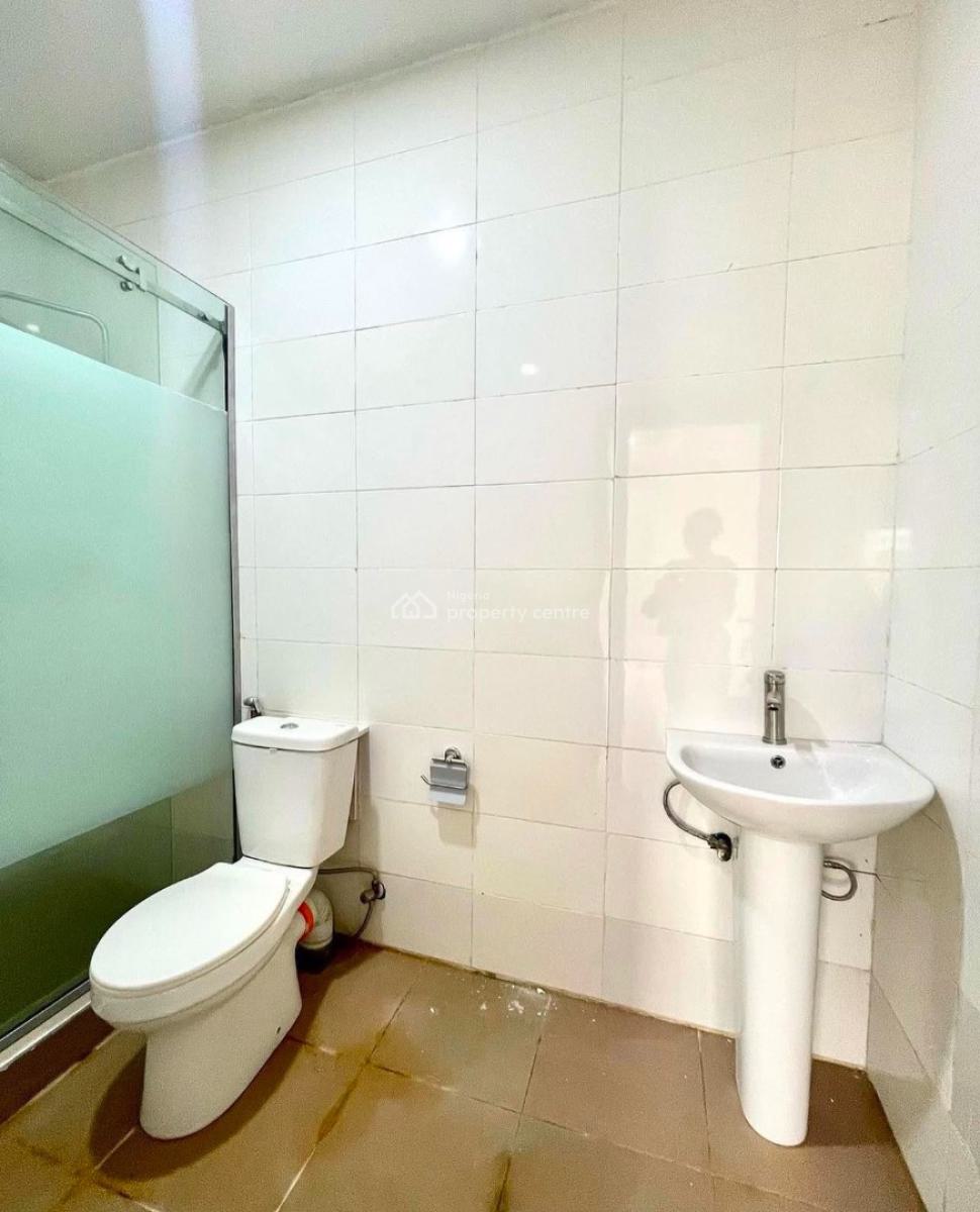 Newly Built Fully Serviced 4 Bedroom Apartment with Bq (3rd Floors), Osapa, Lekki, Lagos, Flat / Apartment for Rent