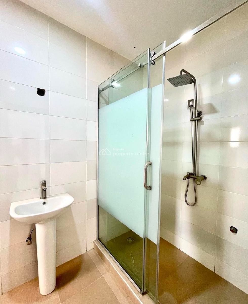 Newly Built Fully Serviced 4 Bedroom Apartment with Bq (3rd Floors), Osapa, Lekki, Lagos, Flat / Apartment for Rent