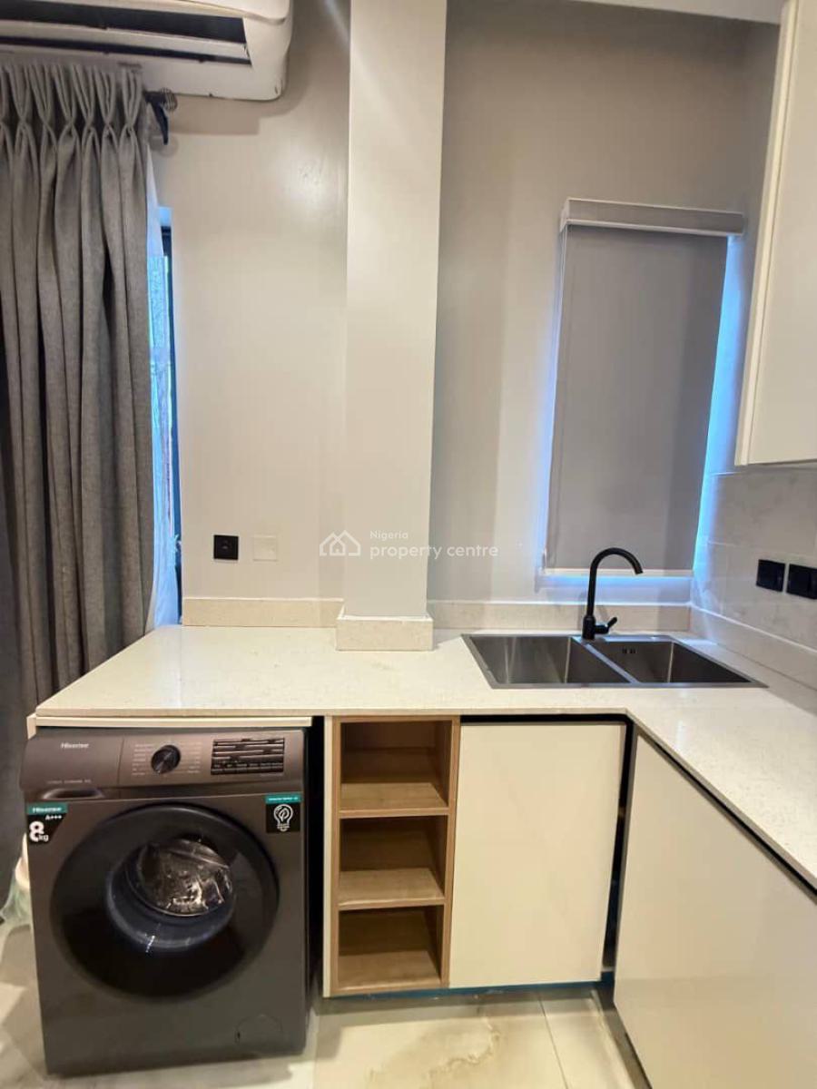Luxury One Bedroom with Ps5, Ezra Court, Lekki Phase 1, Lekki, Lagos, Flat / Apartment Short Let