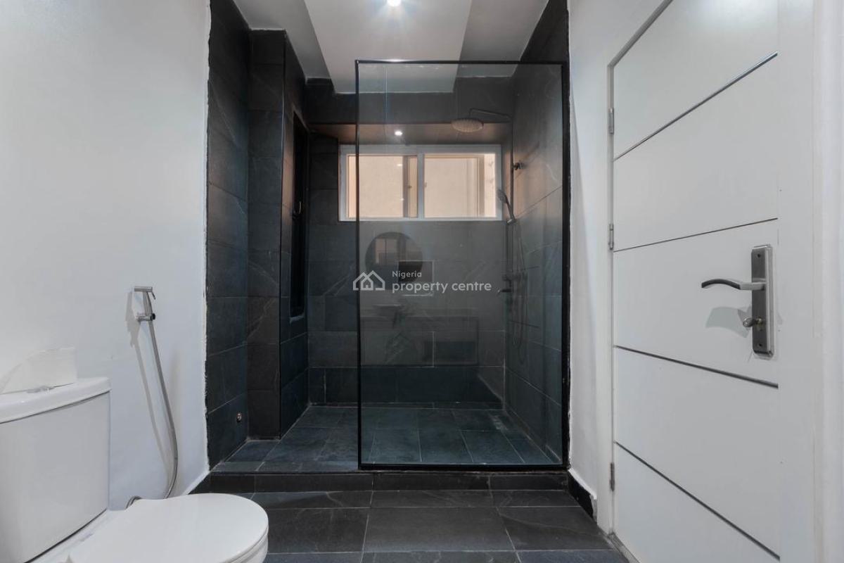 Luxury Three Bedroom with Swimming Pool, Lekki Phase 1, Lekki, Lagos, Commercial Property Short Let