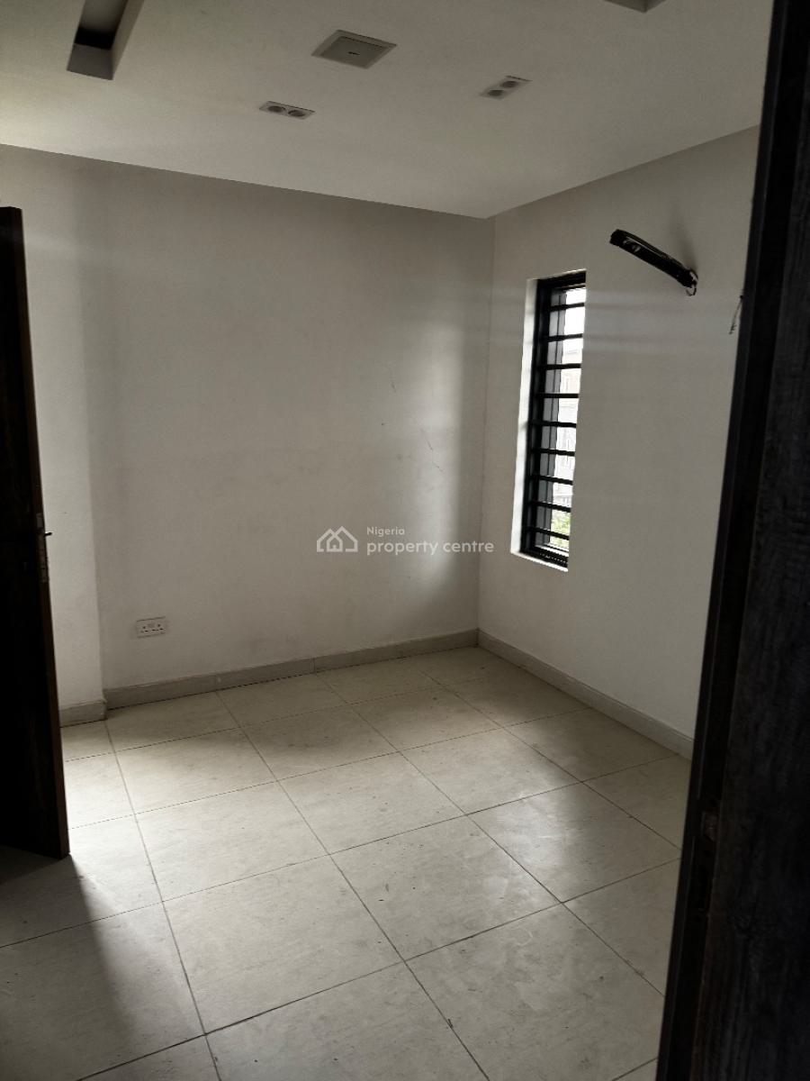 Newly Finished & Luxury 2-bedroom Apartment with 3 Balcony (upstairs), Conservation Road, Lekki Phase 2, Lekki, Lagos, Flat / Apartment for Rent