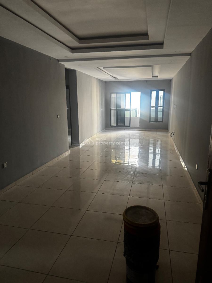 Spacious 2 Bedroom Apartment with Balcony (upstairs), Conservation Road, Lekki Phase 2, Lekki, Lagos, Flat / Apartment for Rent
