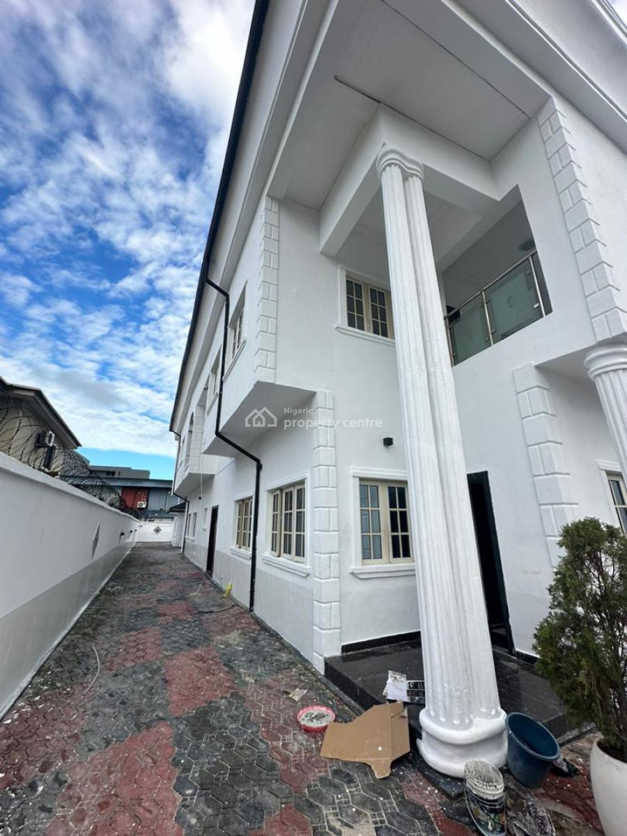 3 Bedroom Apartment, Lekki Phase 1, Lekki, Lagos, Flat / Apartment for Rent