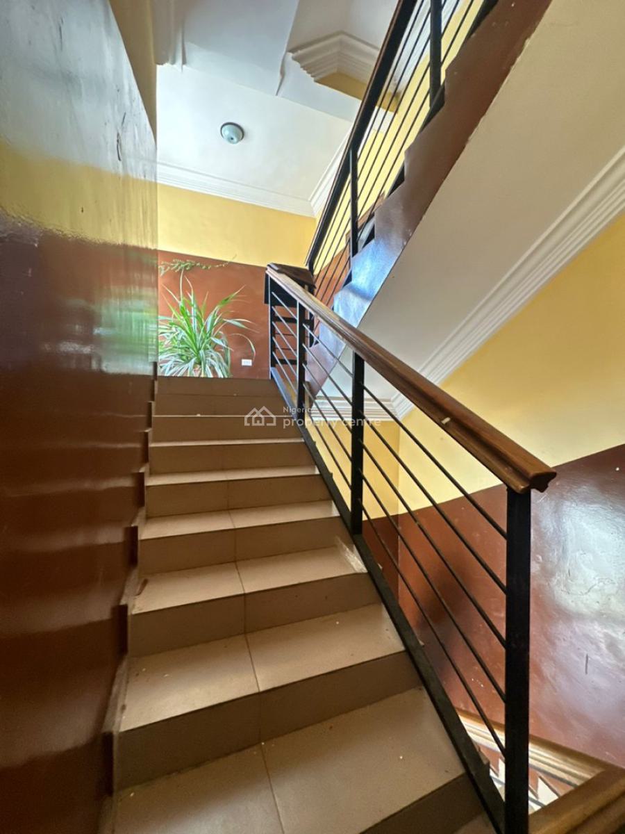 3 Bedroom Apartment, Lekki Phase 1, Lekki, Lagos, Flat / Apartment for Rent