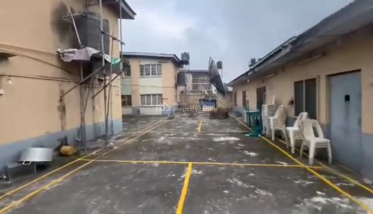 934sqm with Demolishable Structure, Ilupeju, Lagos, Residential Land for Sale