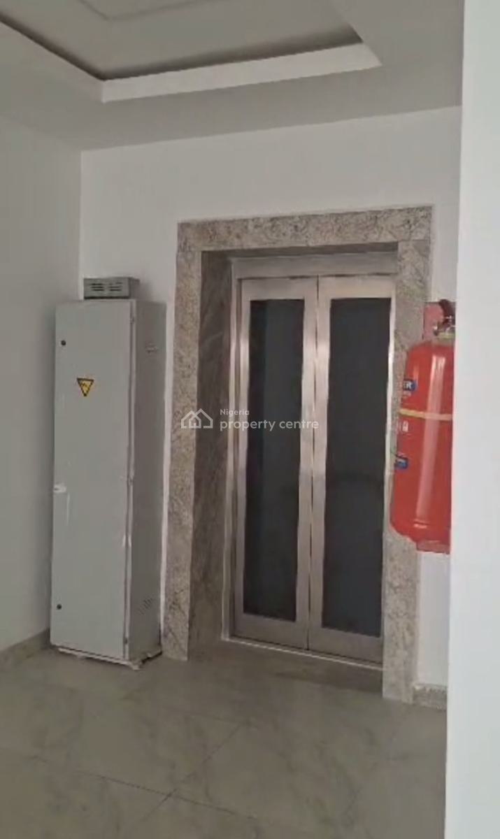 Brand New Office Space/shop on Third & Fourth Floor., Wuse 2, Abuja, Commercial Property for Rent