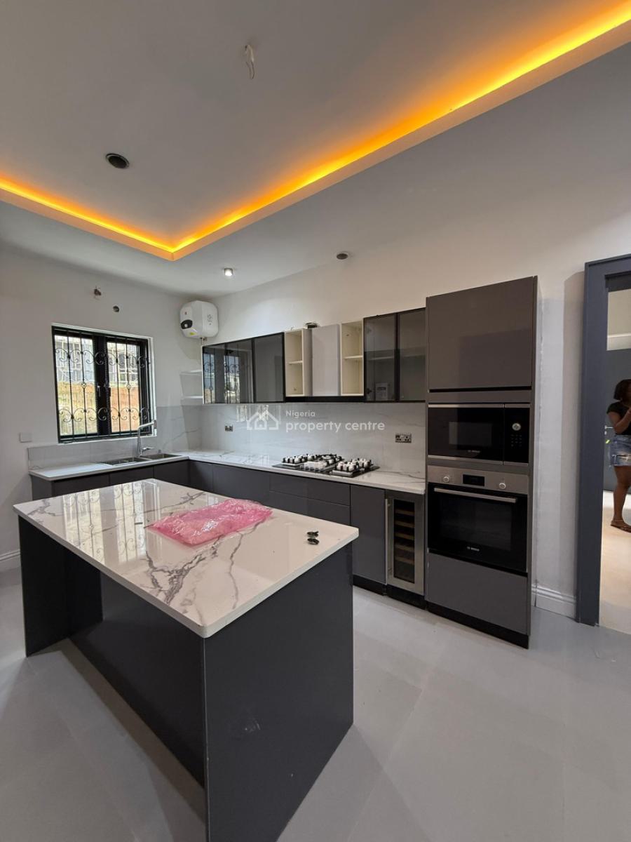 5 Bedroom Contemporary Fully Detached House, Coza Church Axis, Guzape District, Abuja, Detached Duplex for Sale