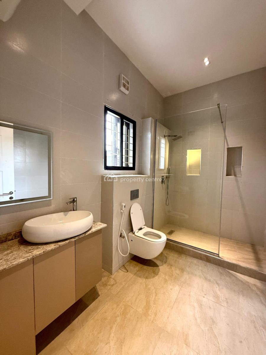 Tastefully Finished 5bedroom Semidetached Duplex, Coza Church Axis, Guzape District, Abuja, Semi-detached Duplex for Sale