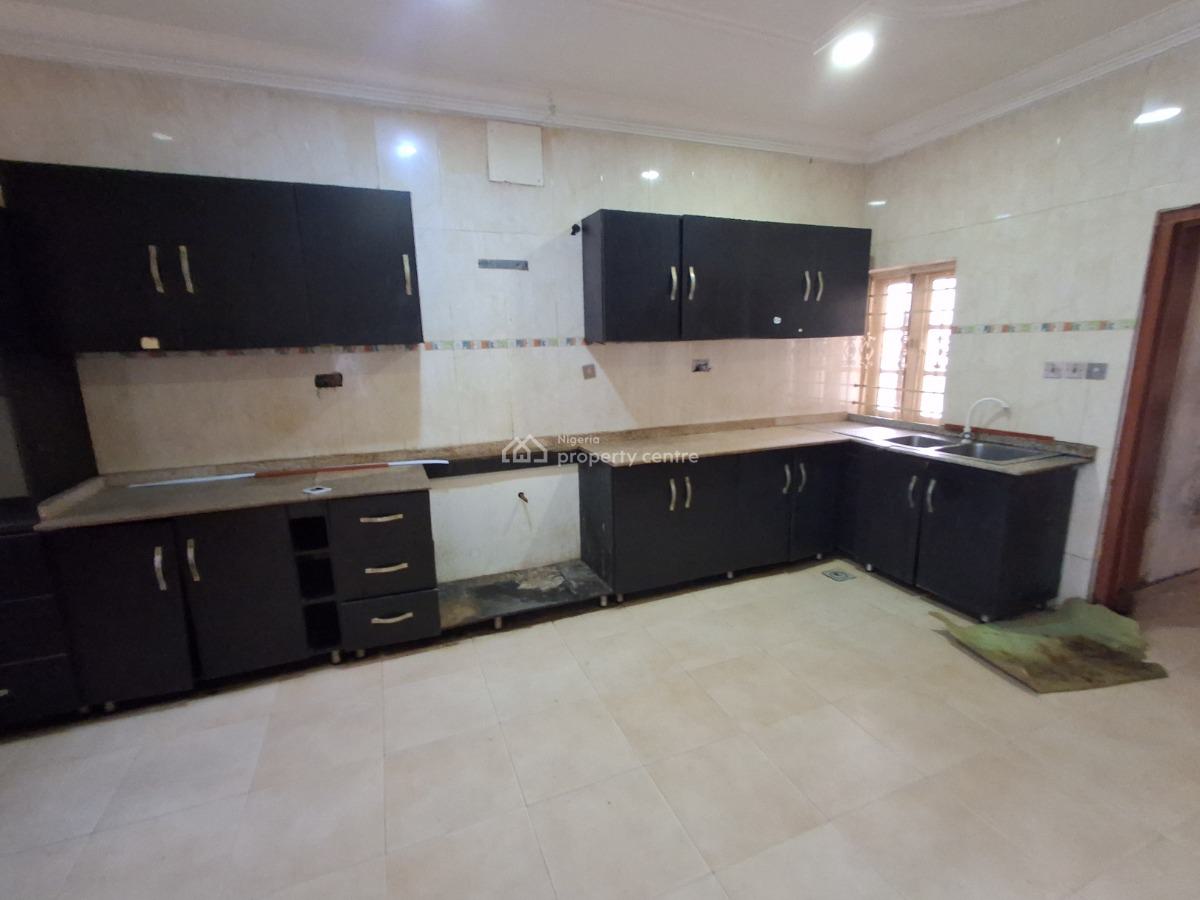 6-bedrooms Semi Detached Duplex, Apo Legislative Quarters, Apo, Abuja, Semi-detached Duplex for Sale