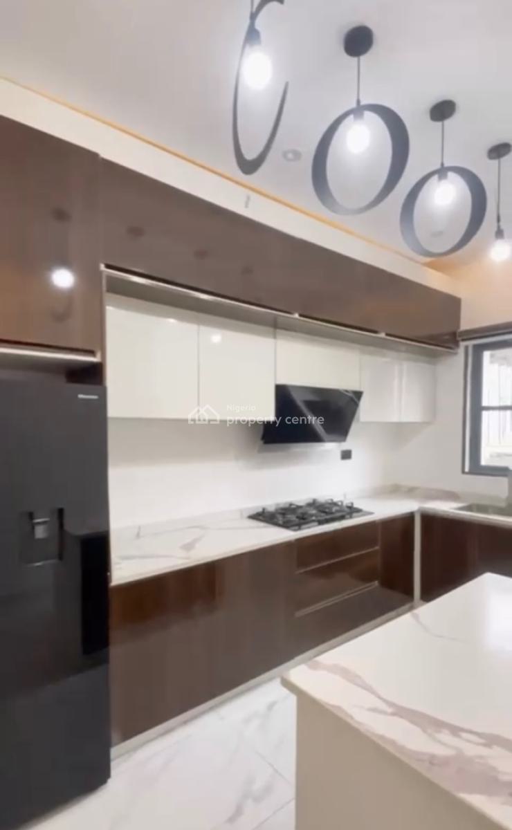 2bedroom Penthouse, Lekki Phase 1, Lekki, Lagos, House for Sale