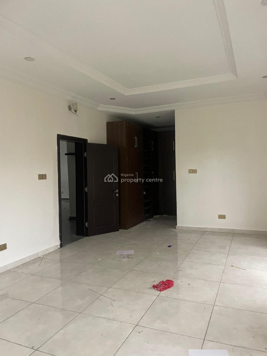 Contemporary Spacious 5 Bedroom Fully Detached Duplex with Bq, Royal Garden Estate, Ajah, Lagos, Detached Duplex for Rent