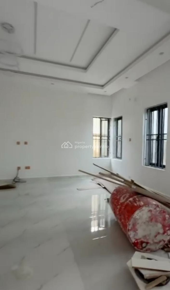 5 Bedroom Detached House with a Room Boys Quarter, Guzape District, Abuja, Detached Duplex for Sale