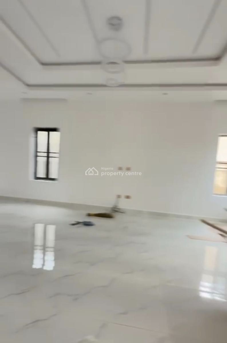 5 Bedroom Detached House with a Room Boys Quarter, Guzape District, Abuja, Detached Duplex for Sale