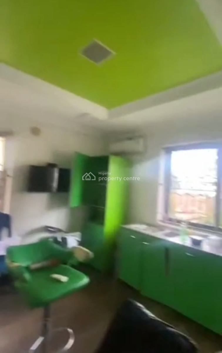 Office Space, Upstairs on 1st Floor., Yaba, Lagos, Office Space for Rent