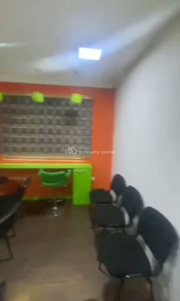 Office Space, Upstairs on 1st Floor., Yaba, Lagos, Office Space for Rent