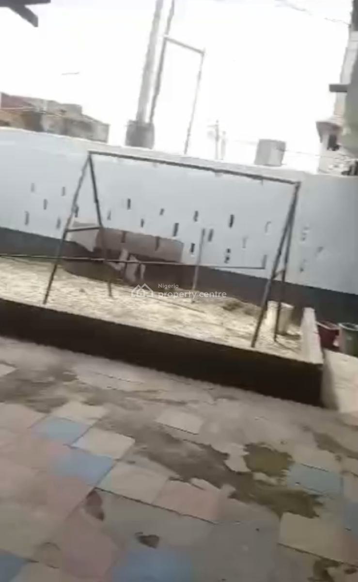 7 Bedroom Flat on Ground Floor with 2 Toilets, Kilo, Surulere, Lagos, House for Rent