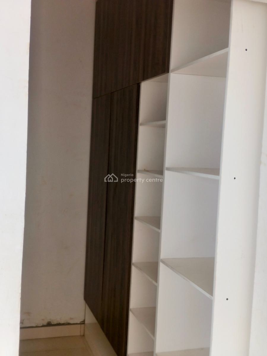 4 Bedrooms Mansionette Plus a Staff Room and a Penthouse, Ikoyi, Lagos, House for Sale