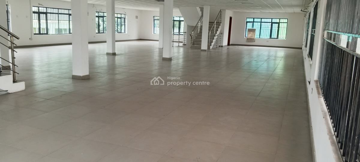 3 Bedroom, Off Adminraly, Lekki Phase 1, Lekki, Lagos, Flat / Apartment for Rent