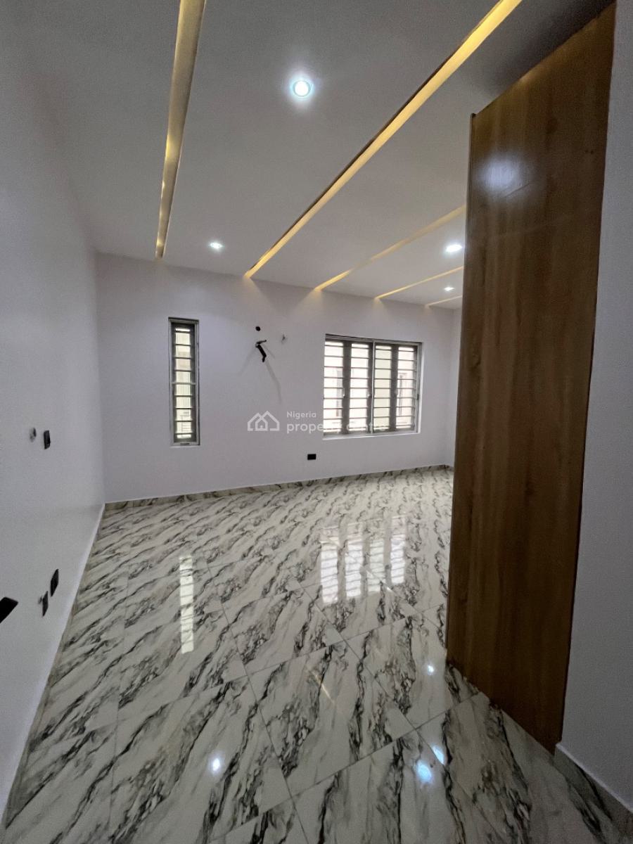 Luxurious Highend 5 Bedroom Maisonette Duplex Its Serviced & Spacious, Off Freedom Way, Lekki Phase 1, Lekki, Lagos, Terraced Duplex for Sale