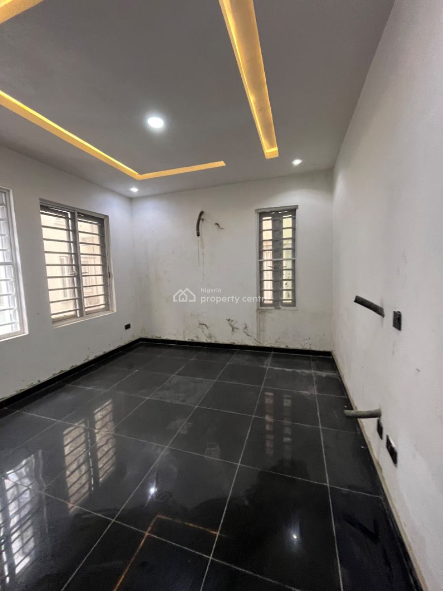 Luxurious Highend 5 Bedroom Maisonette Duplex Its Serviced & Spacious, Off Freedom Way, Lekki Phase 1, Lekki, Lagos, Terraced Duplex for Sale