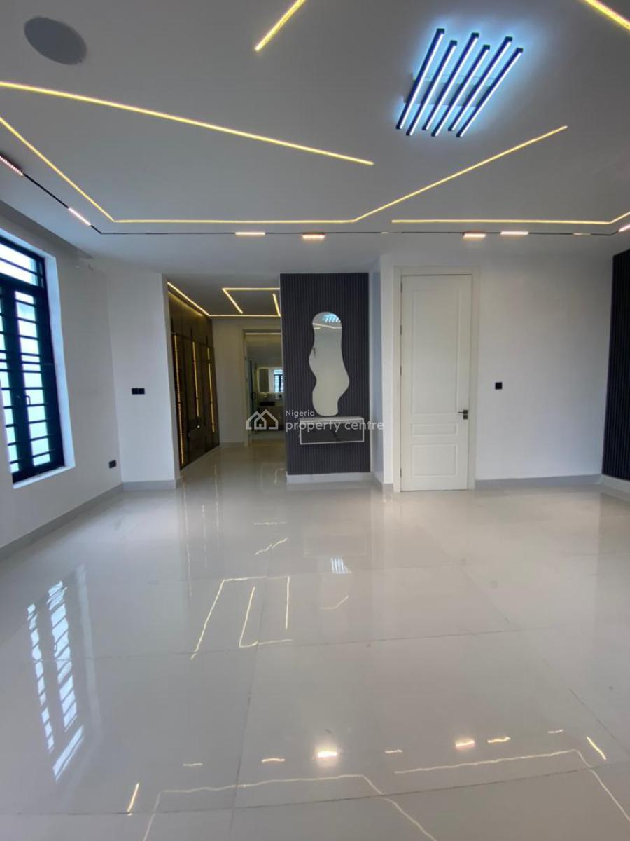 Exquisite 5 Bedroom Duplex with a Pool,bq,cinema, Lekki Phase 1, Lekki, Lagos, House for Sale